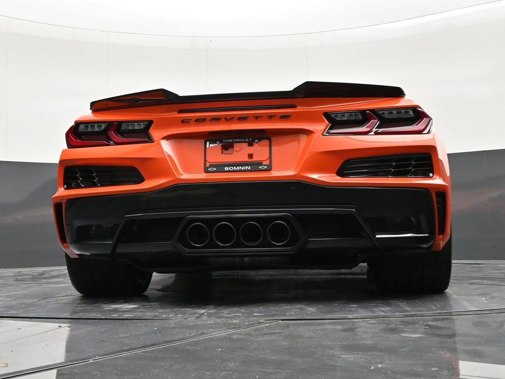 Used 2026 Chevrolet Corvette Z06 w/ Stealth Interior Trim Package image 22