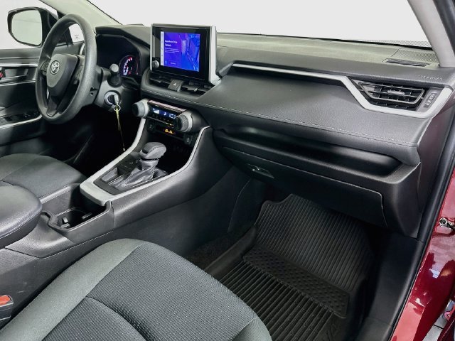 Certified 2024 Toyota RAV4 LE FWD image 27