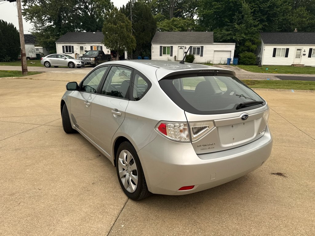 Used 2011 Subaru Impreza 2.5i AWD/4WD image 8