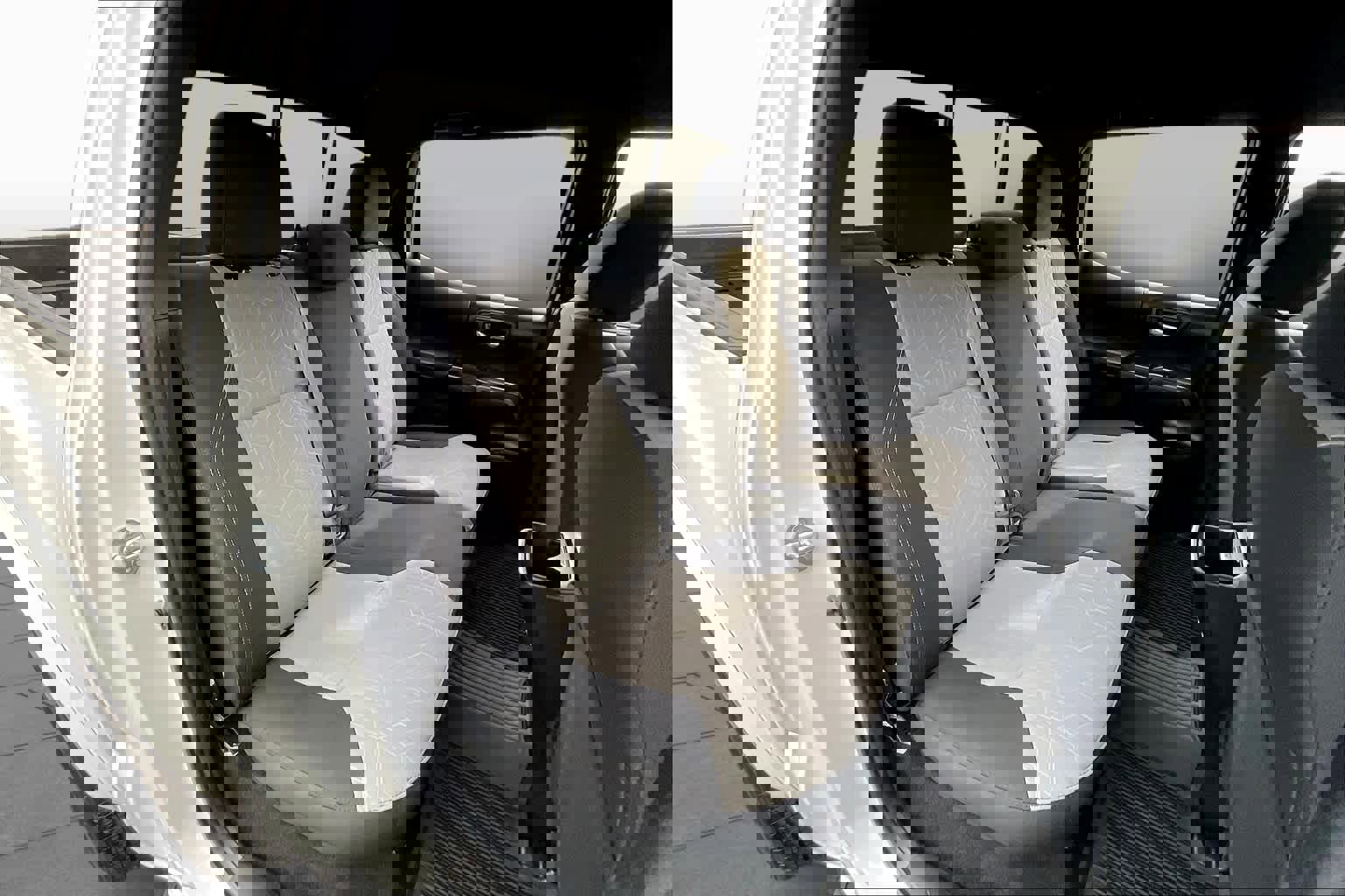 Used 2022 Toyota Tacoma TRD Sport image 17