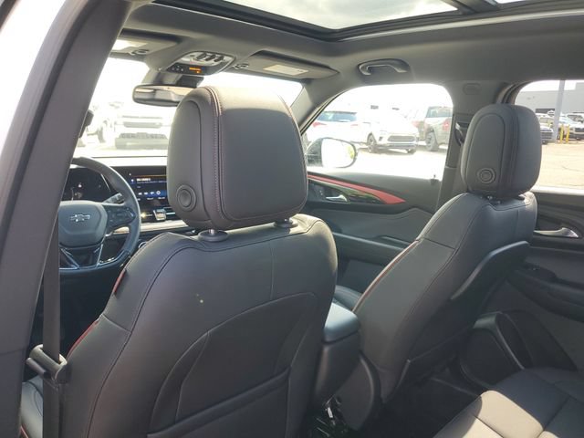 Used 2025 Chevrolet TrailBlazer RS w/ Convenience Package AWD/4WD image 11