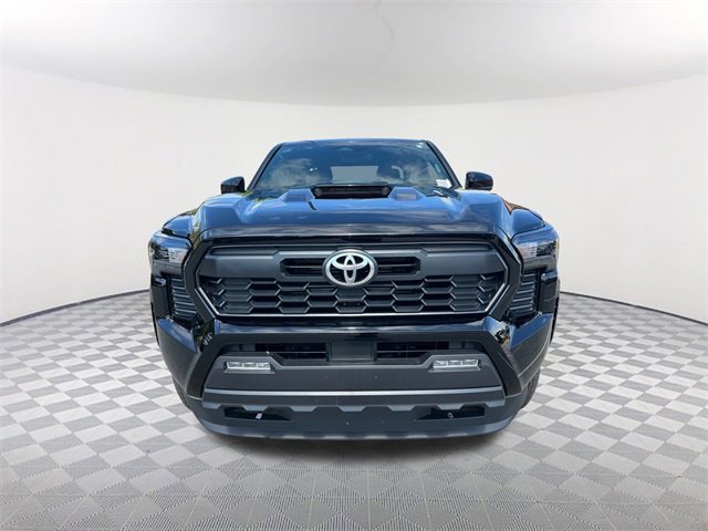 Used 2025 Toyota Tacoma TRD Sport image 2
