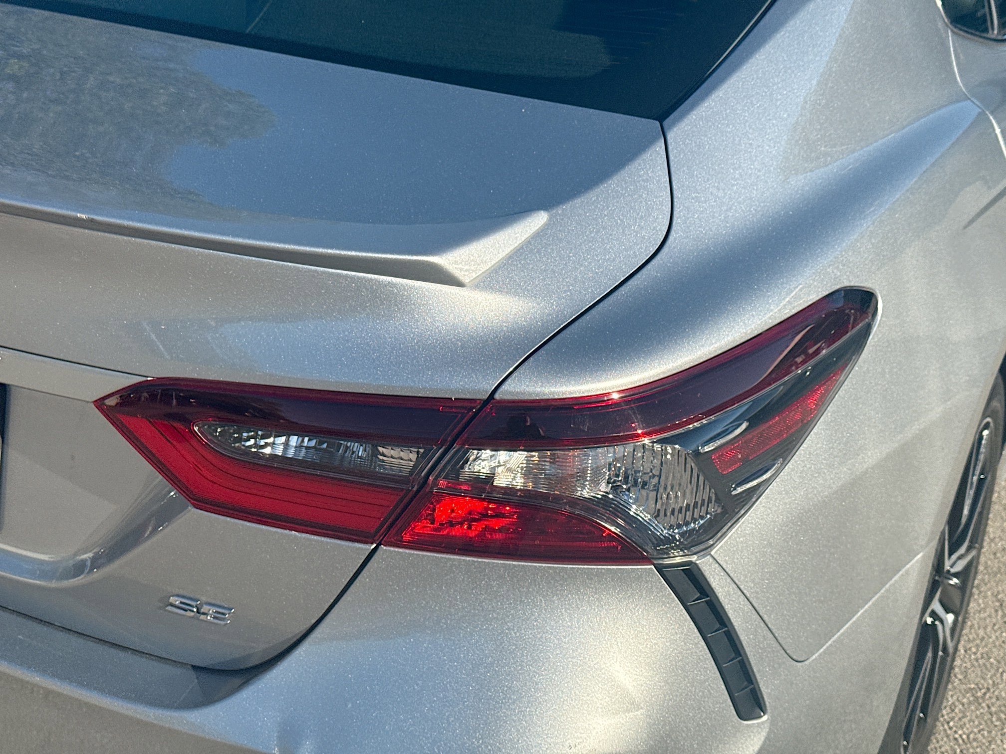 Used 2023 Toyota Camry SE image 24