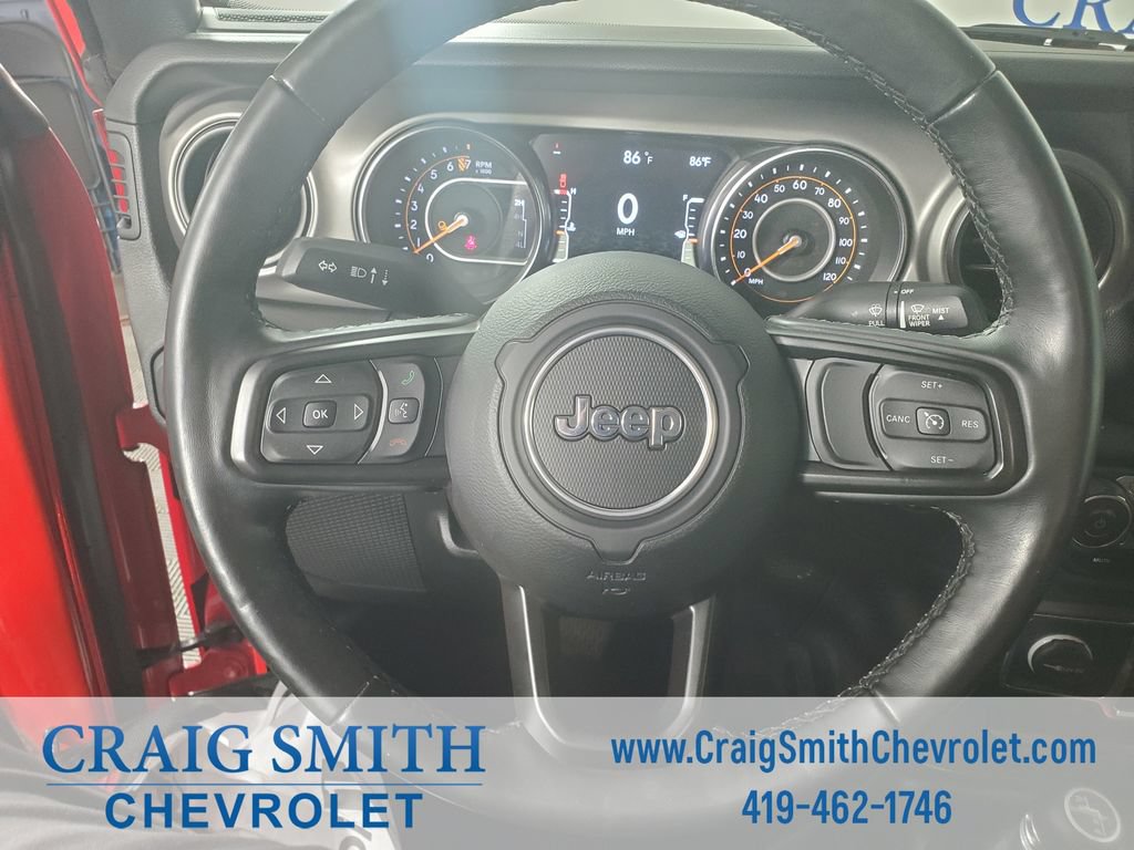 Used 2021 Jeep Gladiator Sport AWD/4WD image 17