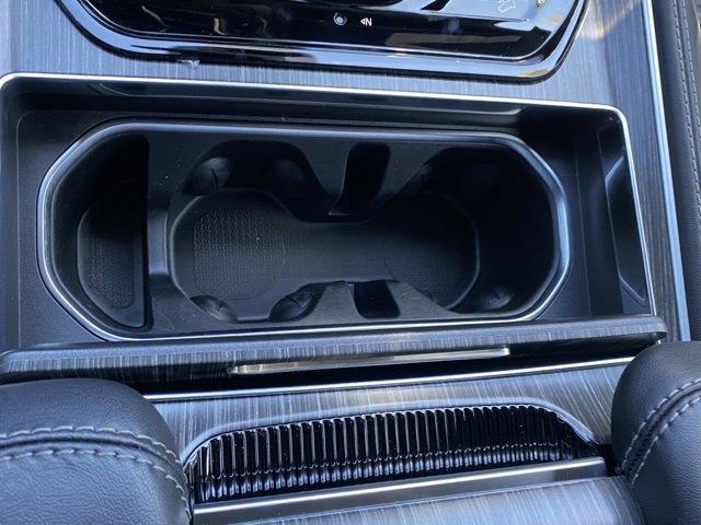 New 2023 Jeep Wagoneer Series III w/ Preferred Equipment Group image 25