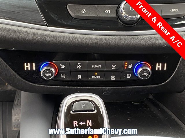 Used 2021 Buick Enclave Premium image 30