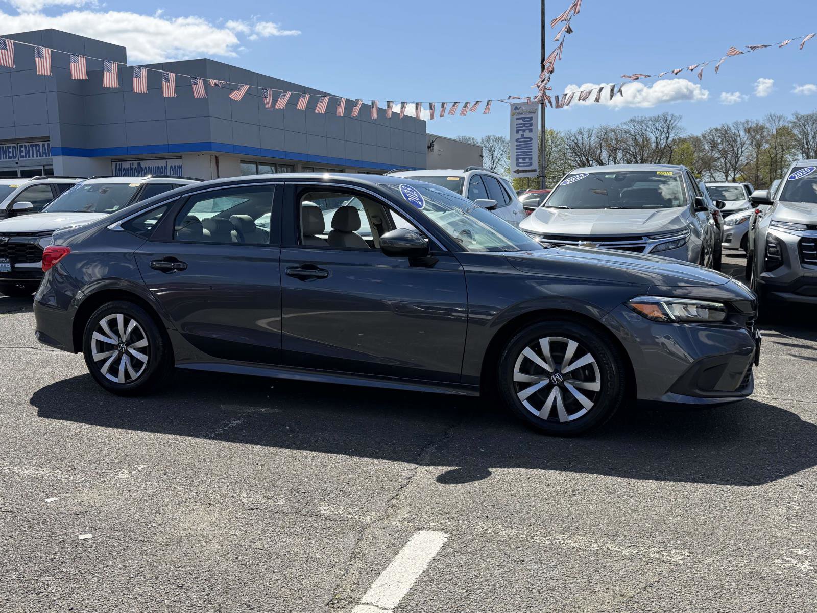Used 2023 Honda Civic LX image 5