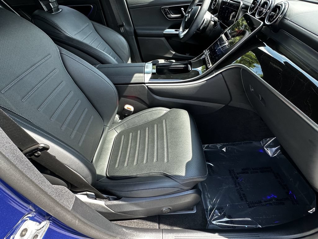 Certified 2025 Mercedes-Benz GLC 300 4MATIC w/ AMG Line image 15
