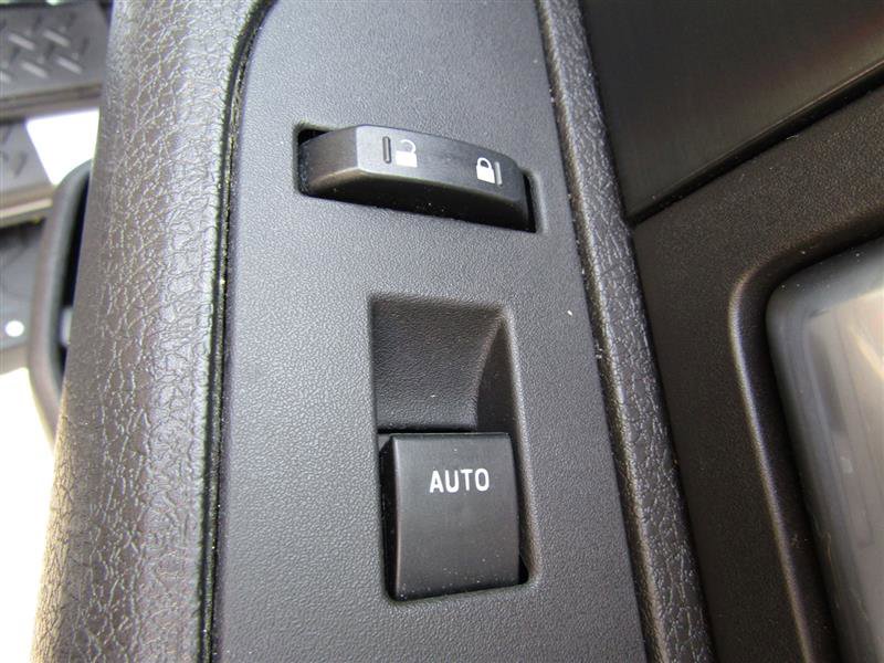 Used 2012 Ford F150 FX4 w/ FX Luxury Pkg image 33