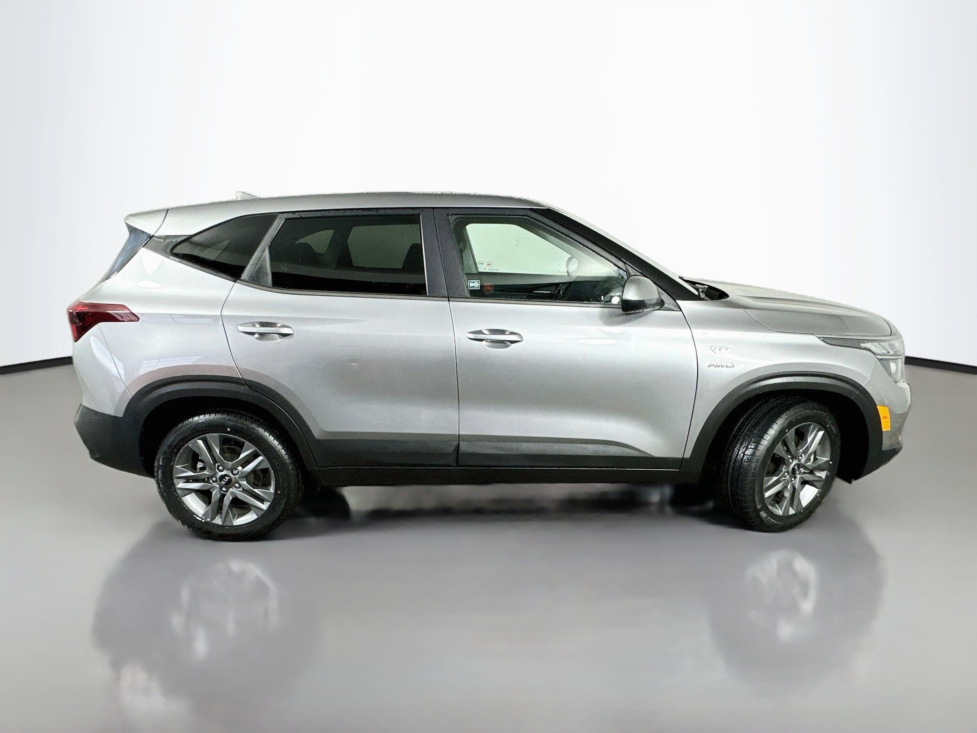 Used 2021 Kia Seltos LX AWD/4WD image 8