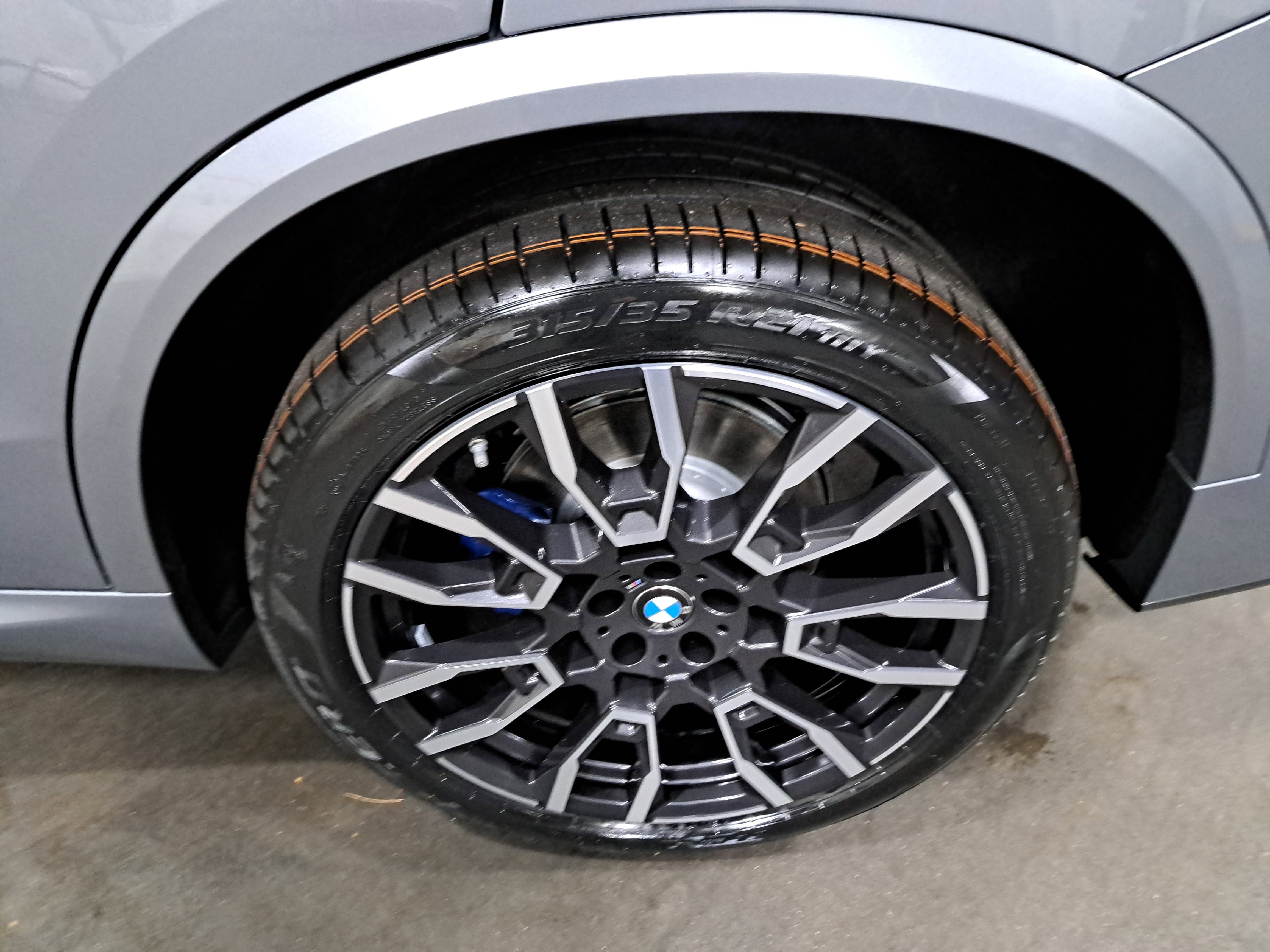 New 2026 BMW X5 xDrive40i w/ M Sport Package image 36