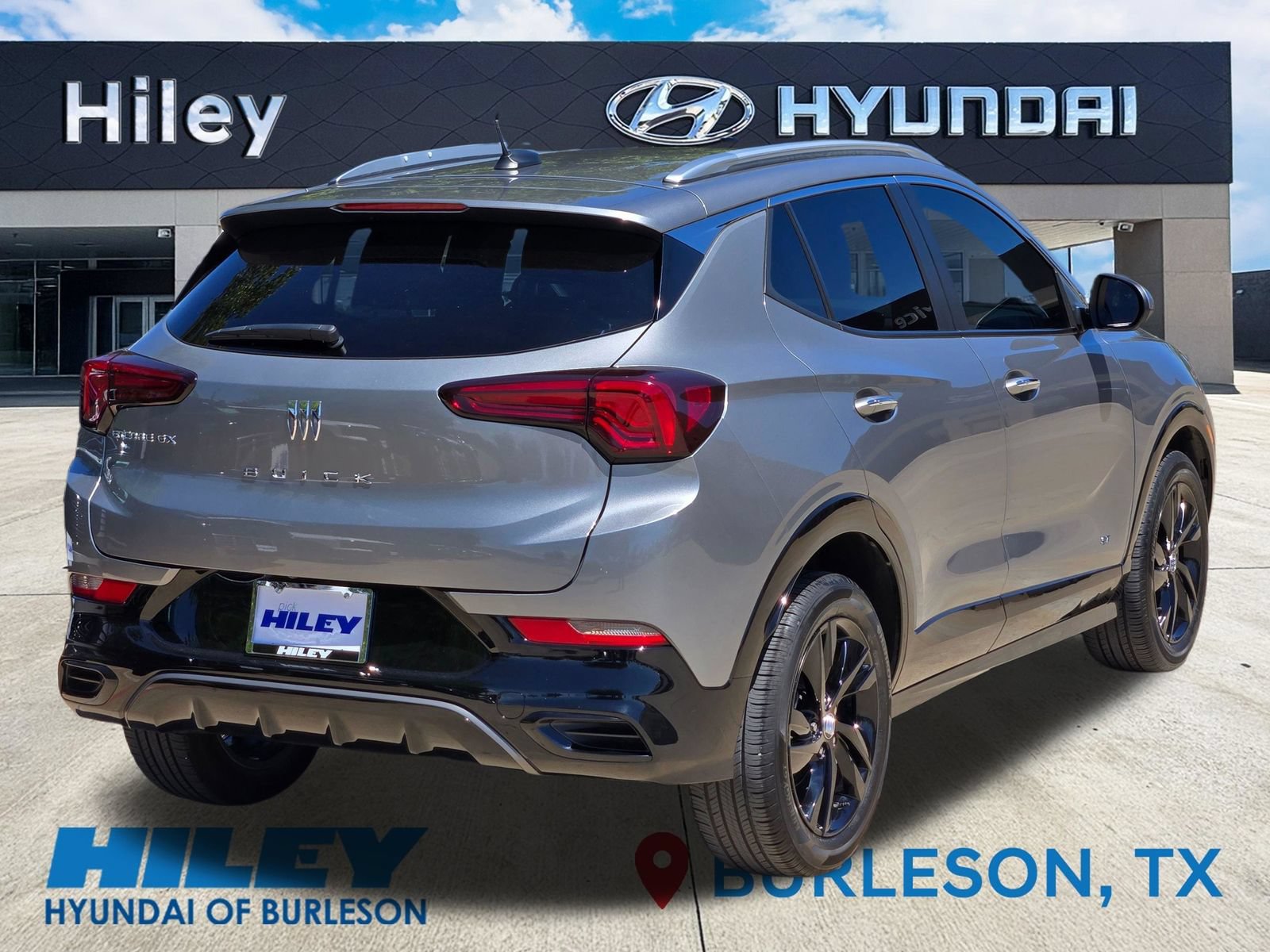 Used 2025 Buick Encore GX Sport Touring w/ Comfort Package FWD image 4