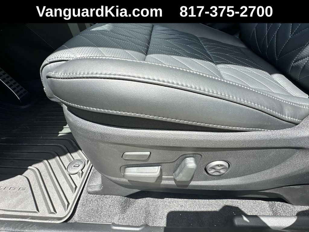 Used 2025 Kia Telluride SX Prestige X-Line AWD/4WD image 16