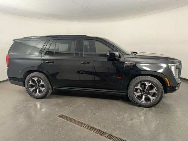 Used 2025 GMC Yukon AT4 Ultimate image 8