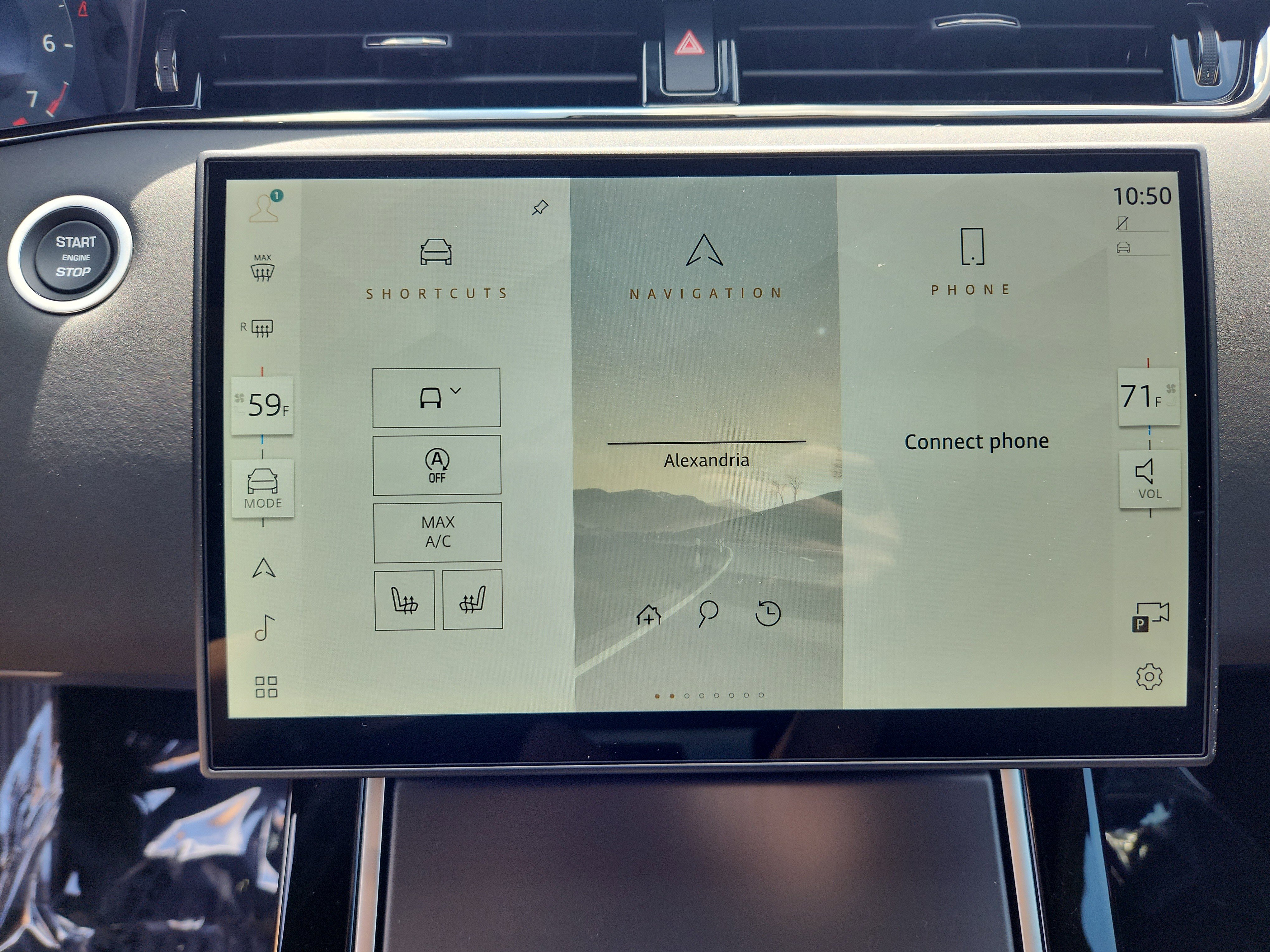 Used 2026 Land Rover Range Rover Evoque S image 17