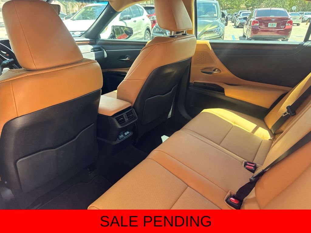 Certified 2025 Lexus ES 300h w/ Premium Package FWD image 14