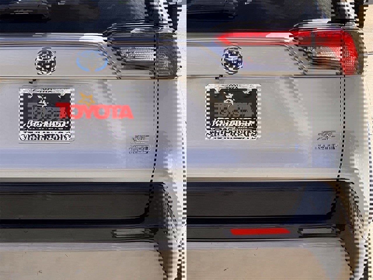 Used 2019 Toyota RAV4 XSE image 5