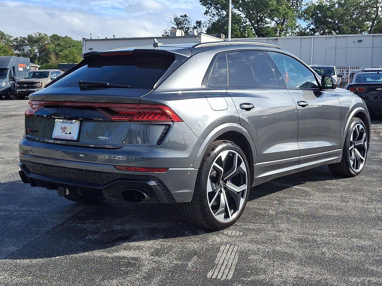 Used 2022 Audi RS Q8 w/ Black Optic Package AWD/4WD image 6
