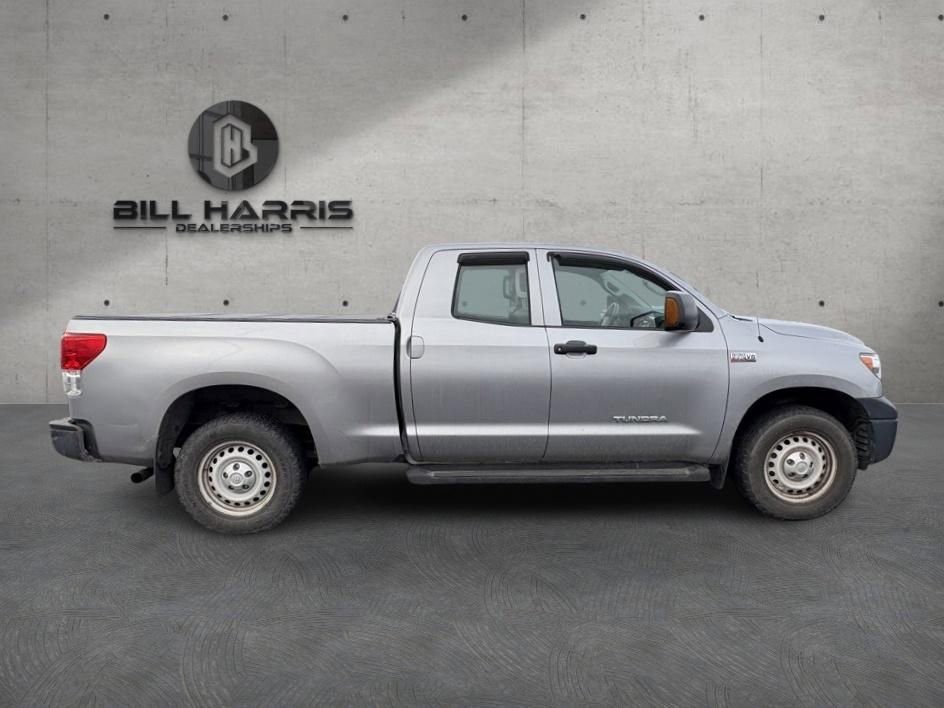 Used 2010 Toyota Tundra 4x4 Double Cab image 5