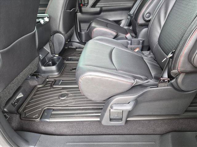New 2026 Toyota Sienna XSE FWD image 16