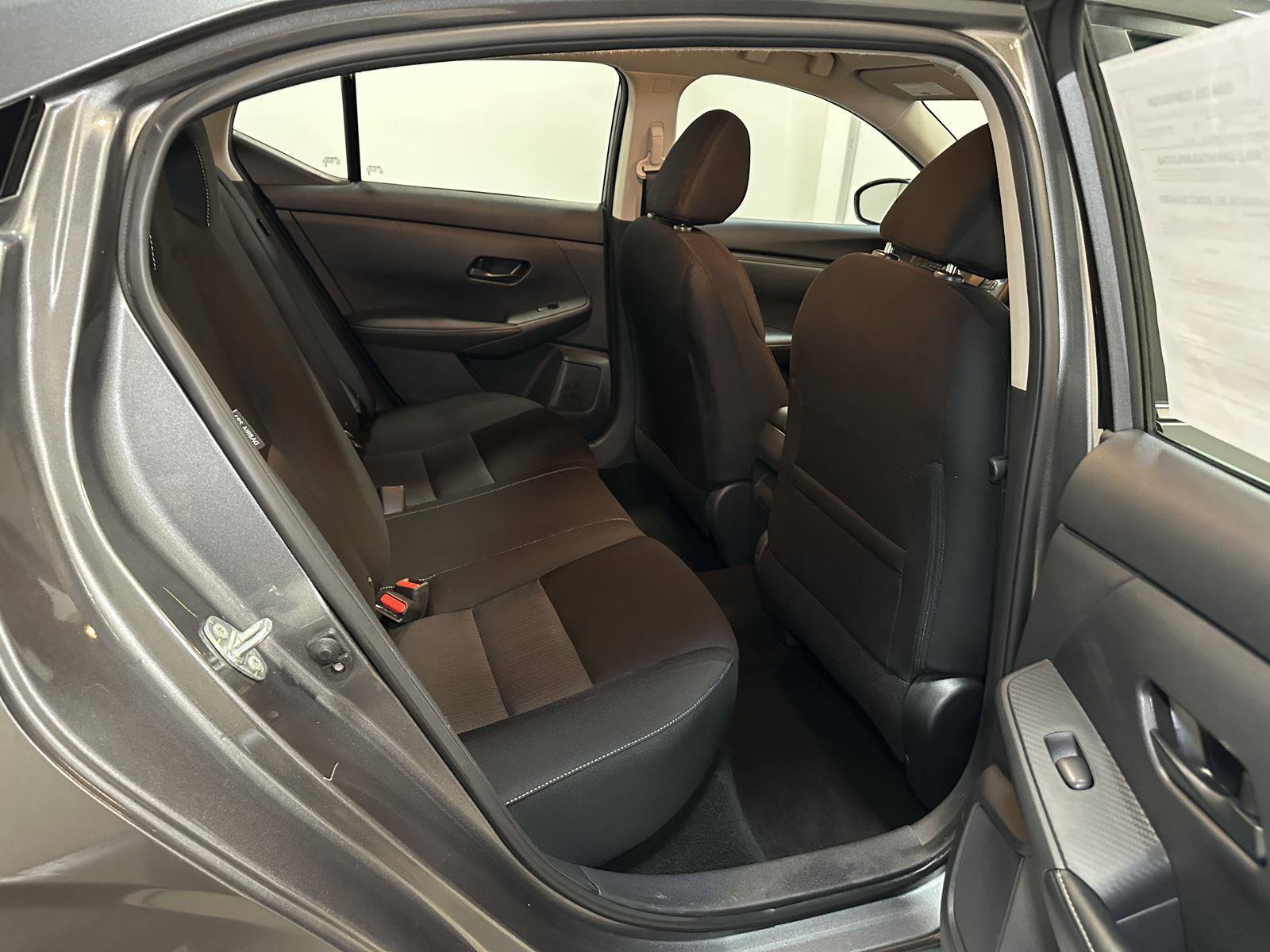 Used 2025 Nissan Sentra SV image 35