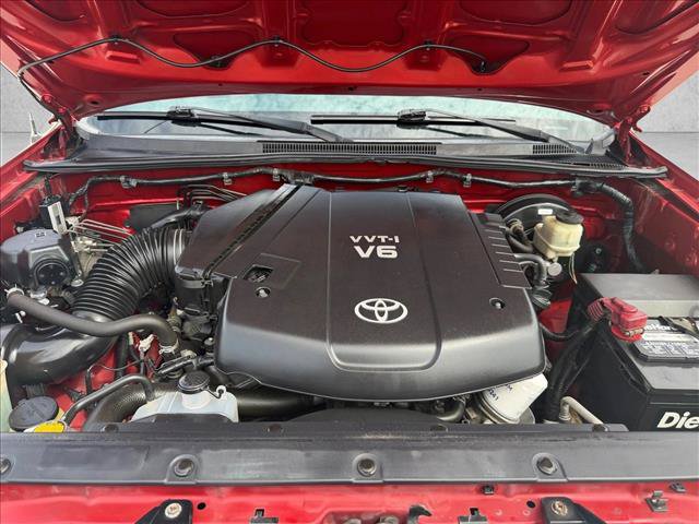 Used 2015 Toyota Tacoma PreRunner w/ SR5 Package RWD image 24