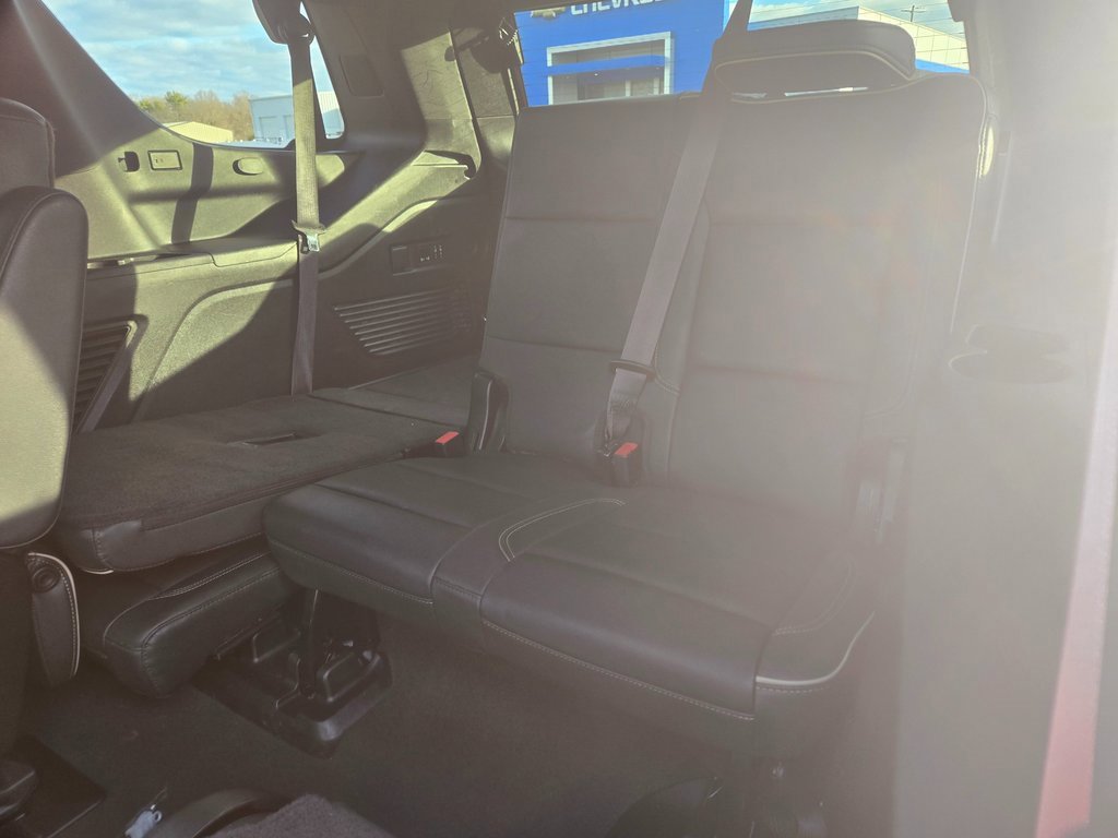 Used 2024 Chevrolet Tahoe Premier image 9