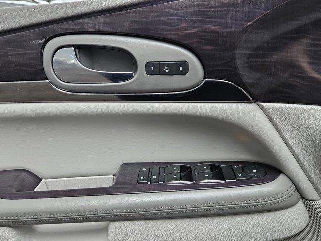 Used 2015 Buick Enclave Leather FWD image 25