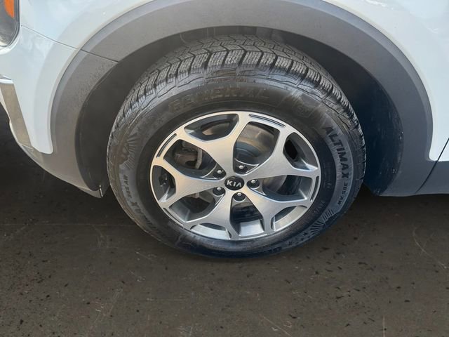 Used 2020 Kia Telluride EX w/ Towing Package image 9