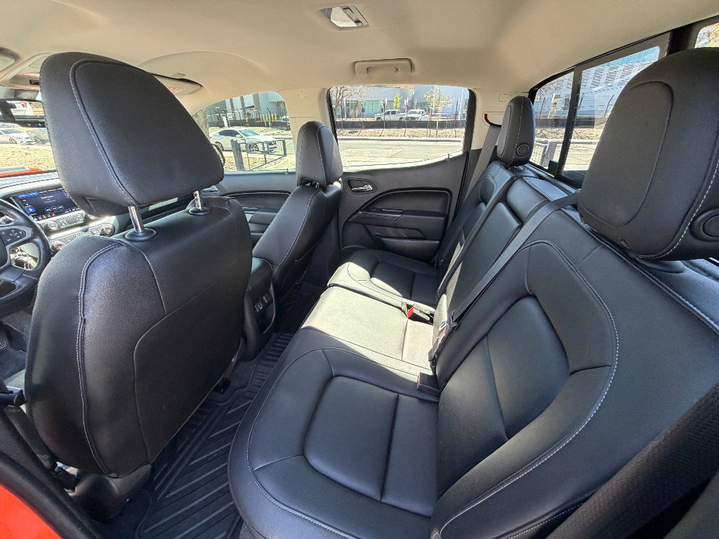 Used 2019 Chevrolet Colorado ZR2 image 16