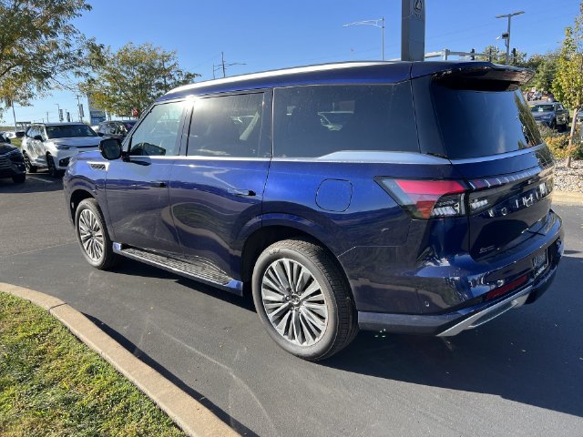 Used 2025 INFINITI QX80 Sensory AWD/4WD image 5