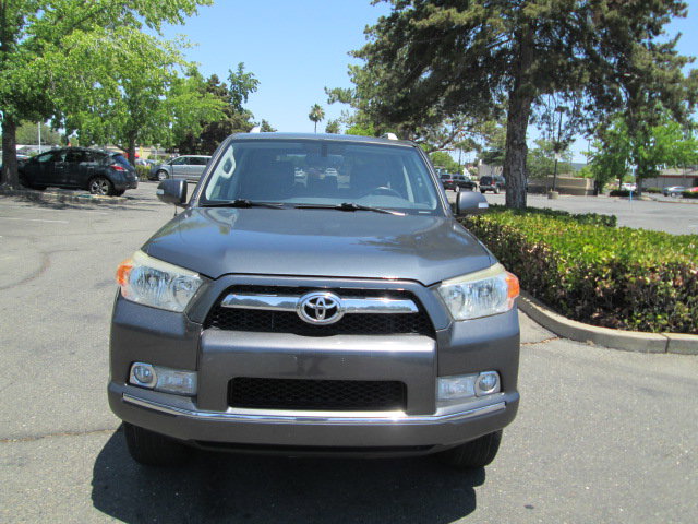 Used 2011 Toyota 4Runner Limited image 2