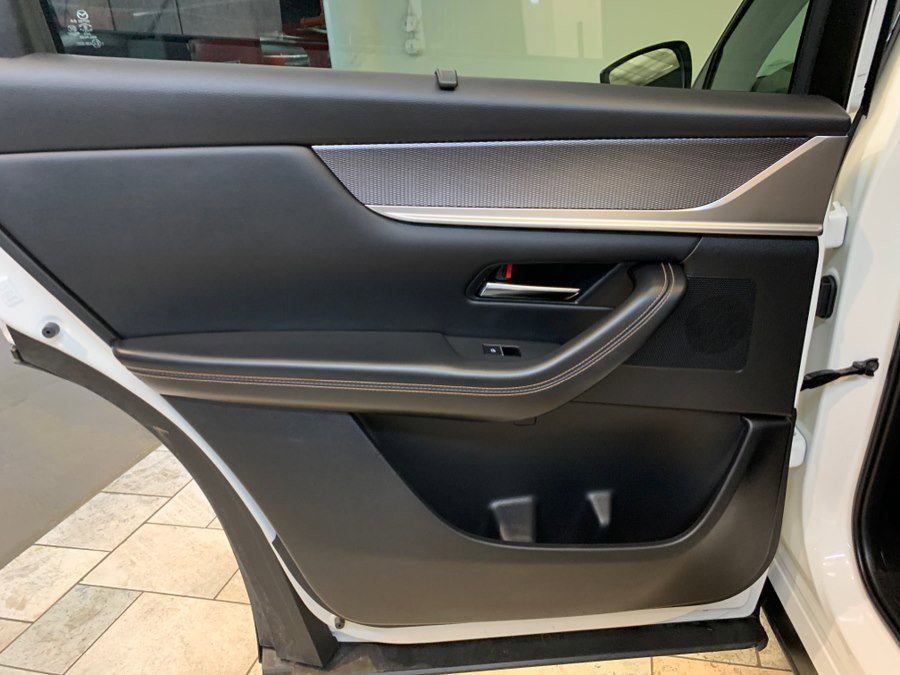 Used 2024 MAZDA CX-90 Plug-In Hybrid w/ Preferred image 52