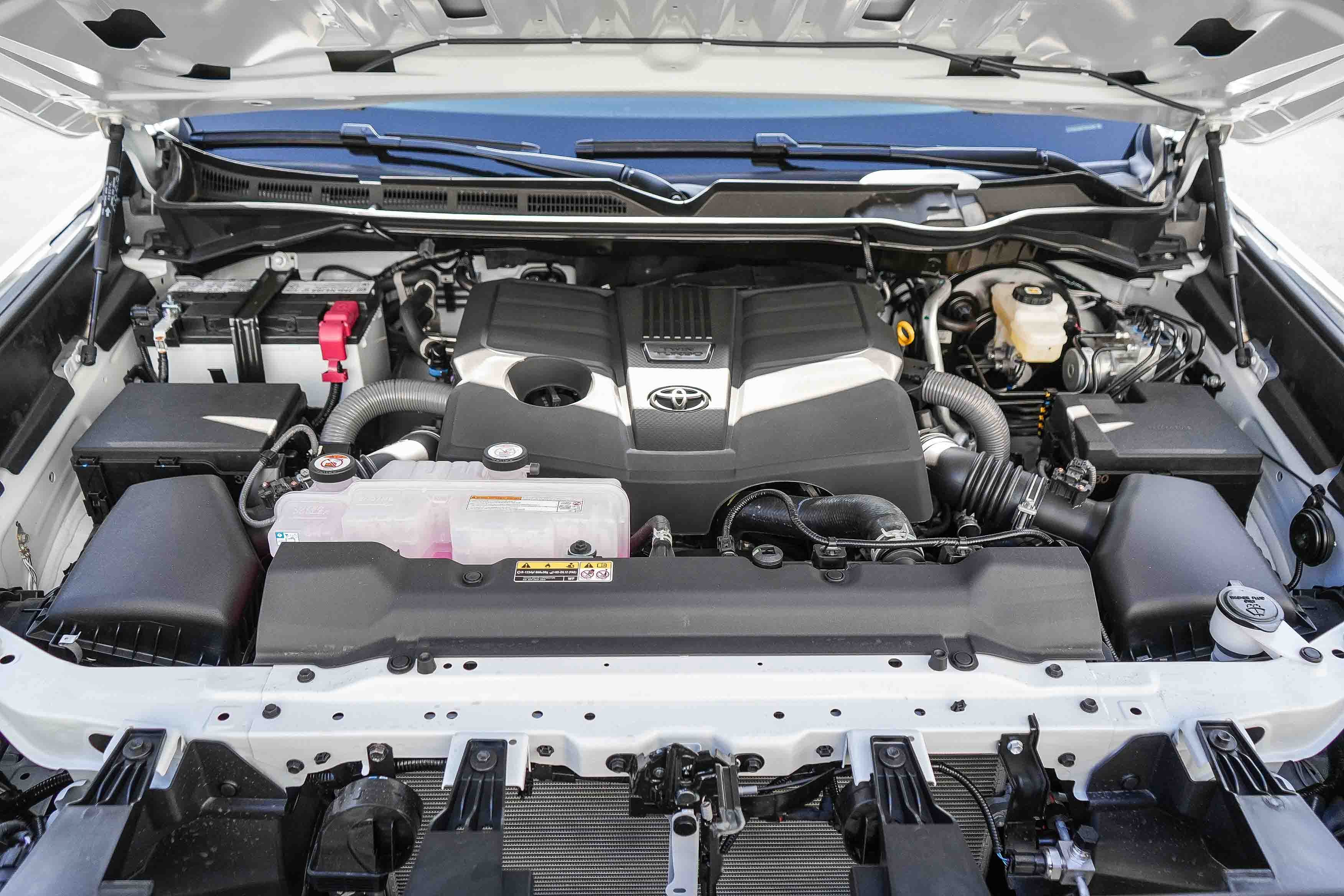 New 2026 Toyota Tundra SR AWD/4WD image 14