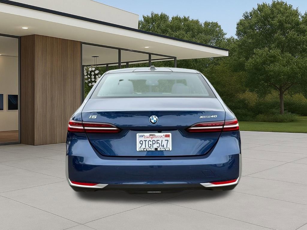 Used 2025 BMW i5 xDrive40 w/ Executive Package AWD/4WD image 10