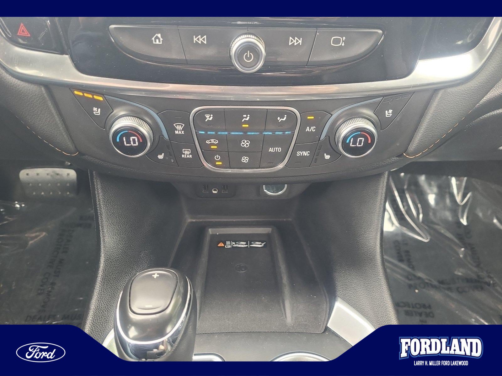 Used 2019 Chevrolet Traverse Premier w/ LPO, Floor Liner Package AWD/4WD image 31