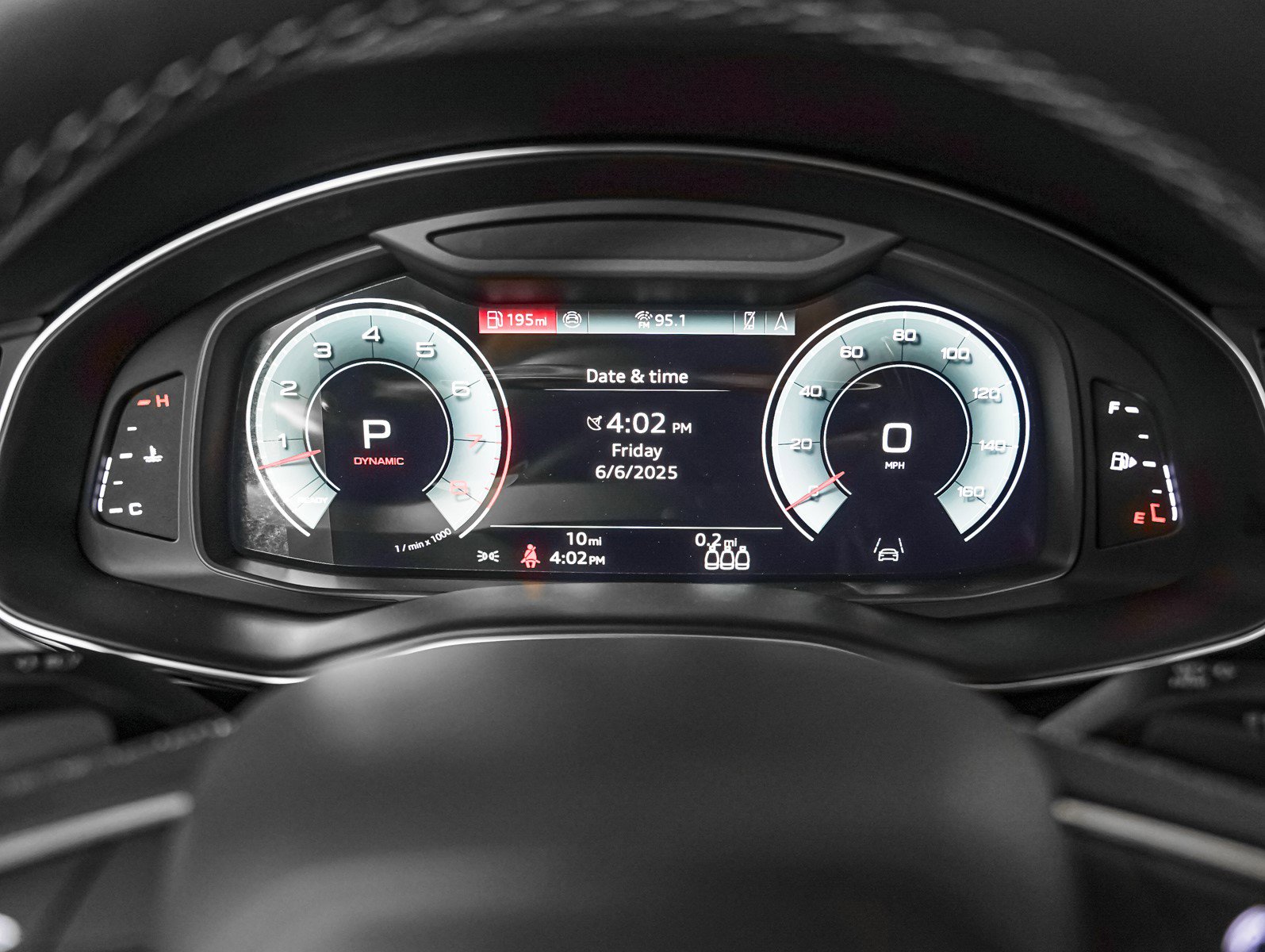 New 2025 Audi Q8 Premium Plus image 16