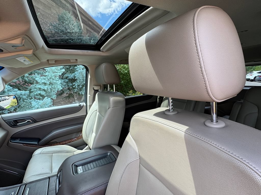 Used 2019 Chevrolet Tahoe Premier AWD/4WD image 23