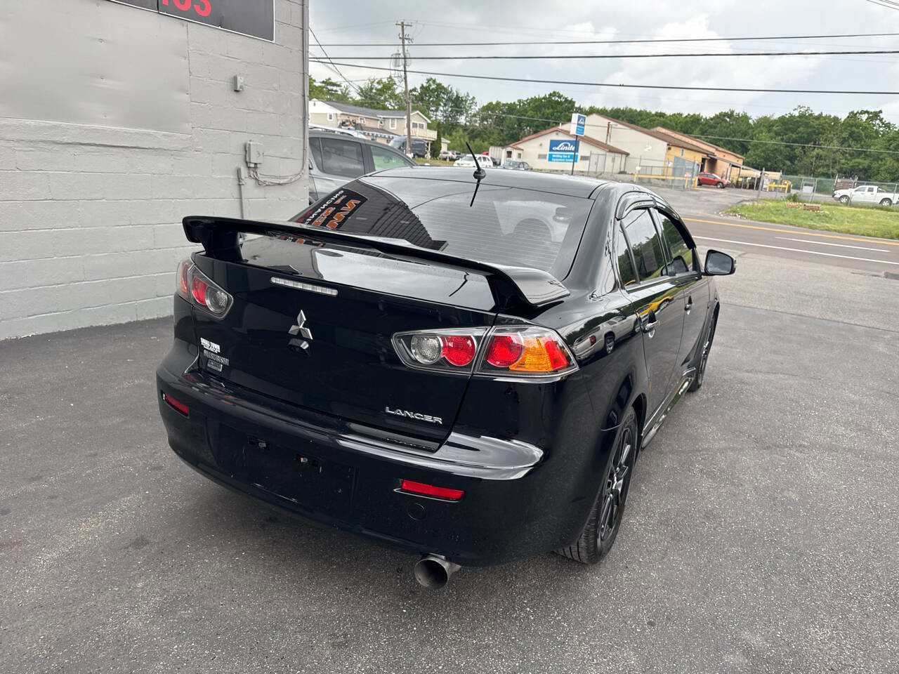 Used 2017 Mitsubishi Lancer LE FWD image 8