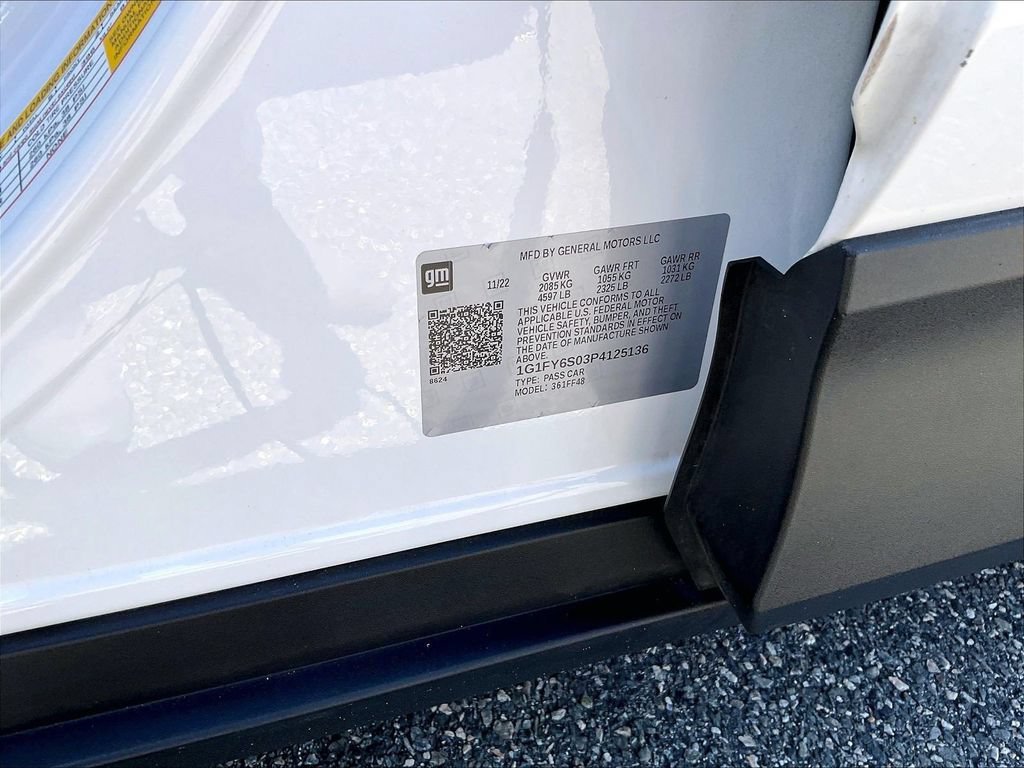 Used 2023 Chevrolet Bolt EUV LT w/ Comfort Package FWD image 35