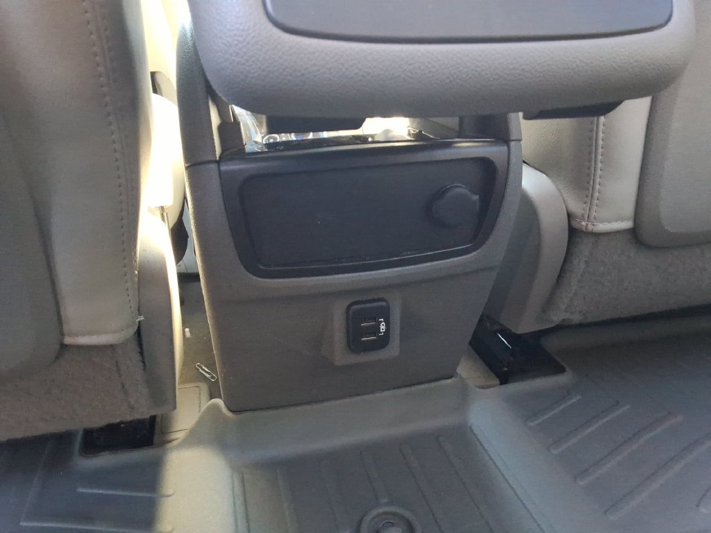 Used 2017 Buick Enclave Premium w/ Experience Buick Package FWD image 20