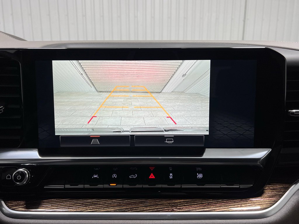 New 2026 GMC Sierra 1500 SLE image 13