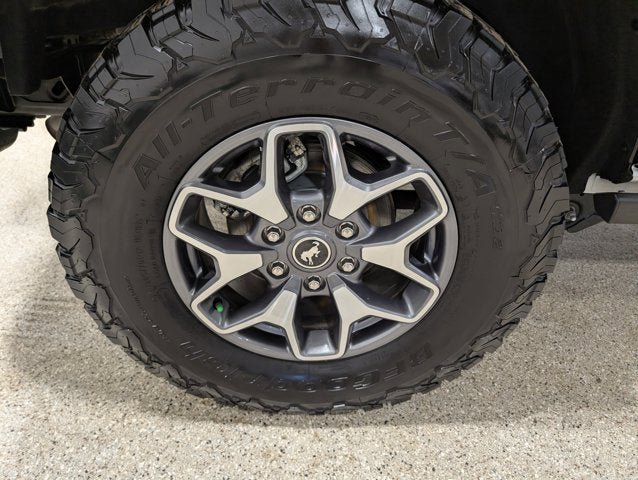 Used 2024 Ford Bronco Badlands image 10