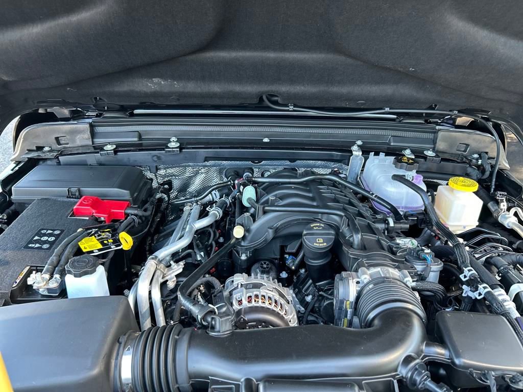 New 2025 Jeep Gladiator Mojave image 10