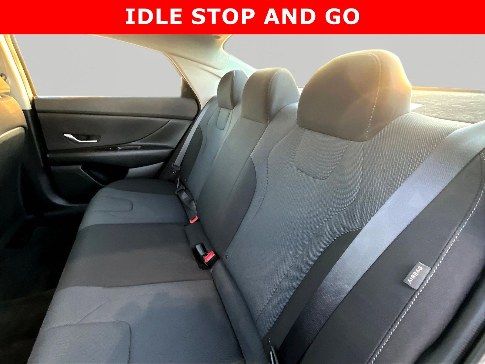 Used 2024 Hyundai Elantra SE FWD image 22