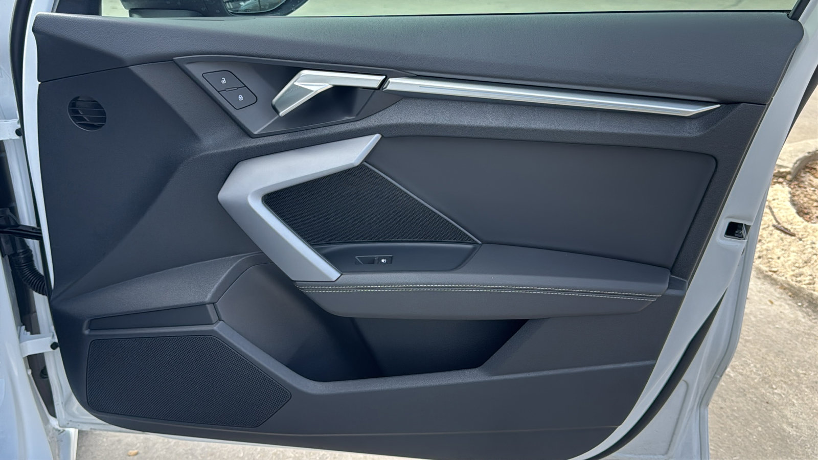 Used 2025 Audi A3 2.0T Premium image 30