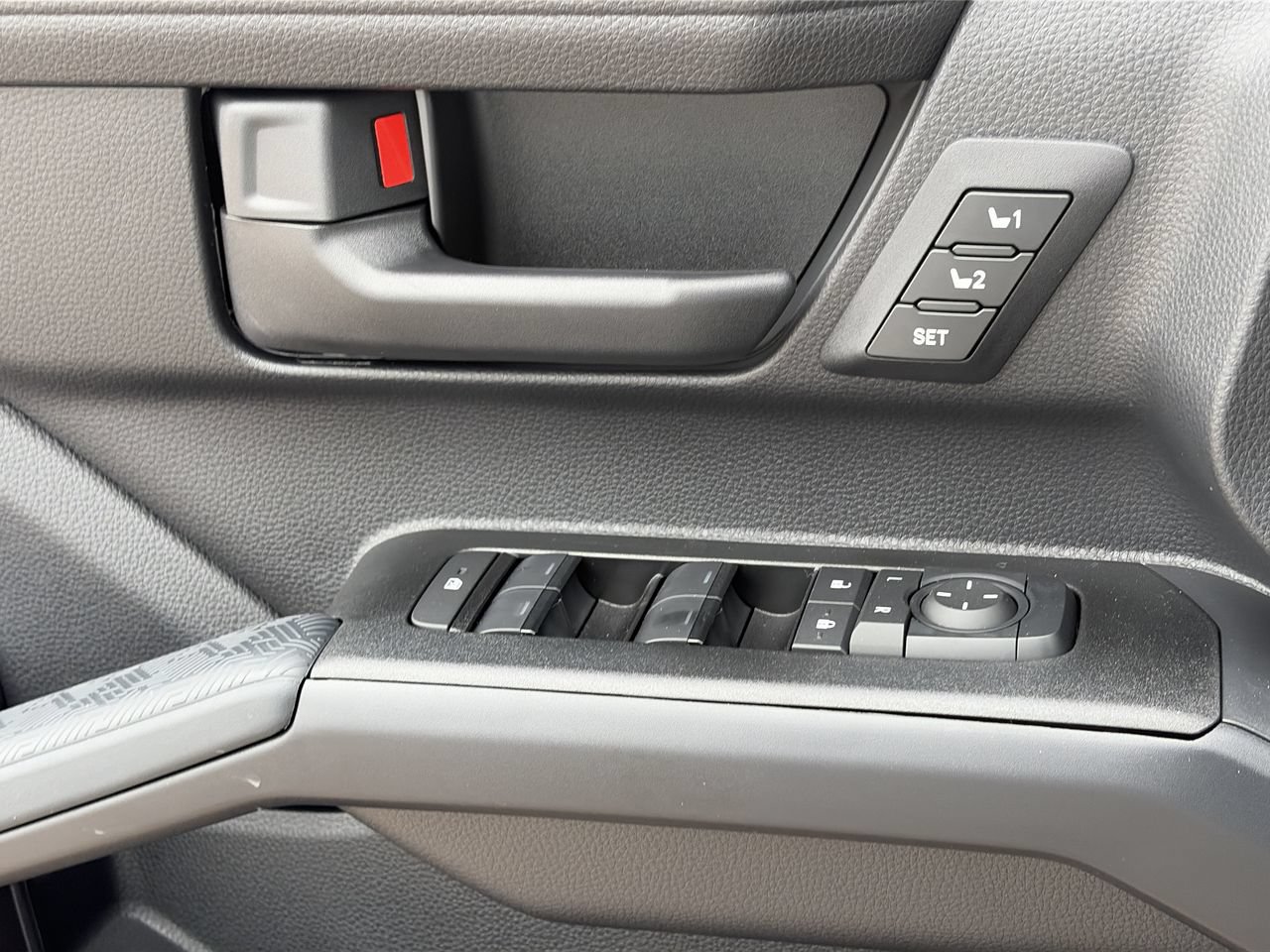 New 2026 Toyota 4Runner TRD Off-Road Premium AWD/4WD image 17