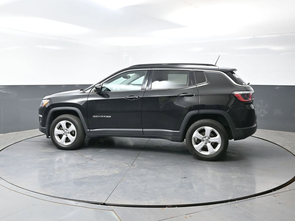Used 2020 Jeep Compass Latitude AWD/4WD image 9