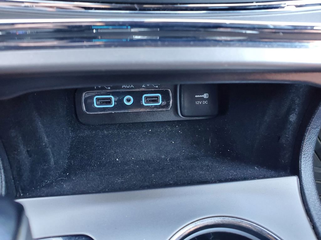 Used 2020 Jeep Grand Cherokee Laredo AWD/4WD image 27