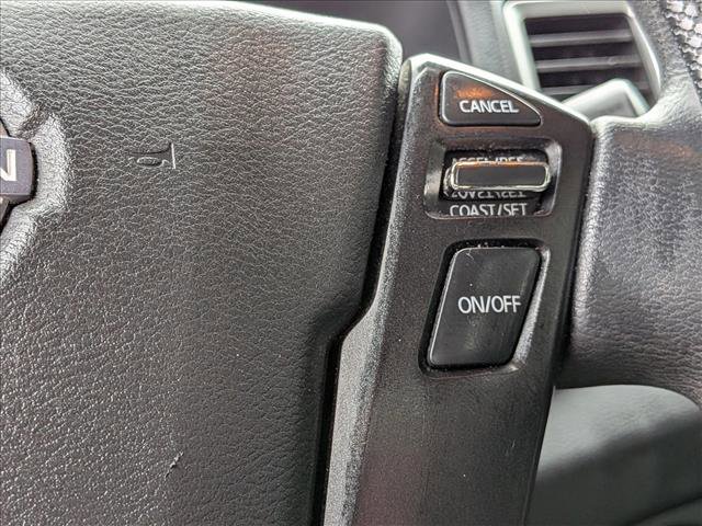 Used 2023 Nissan Frontier SV image 12